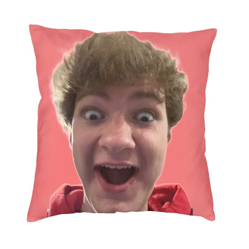TommyInnit Pillows – Tommyinnit Surprised Face Throw Pillow ...